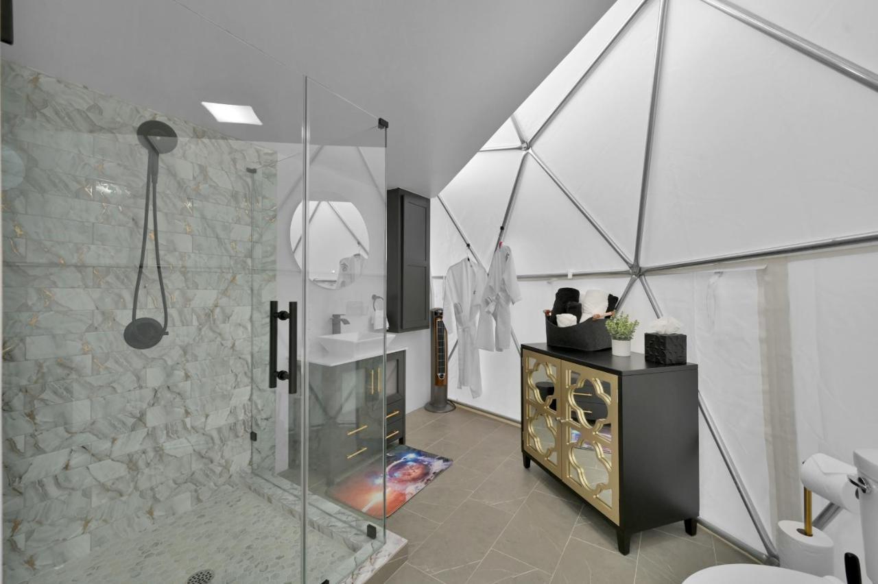 Private Luxury Glamping Geo Dome W Hot Tub 호텔 Coldspring 외부 사진